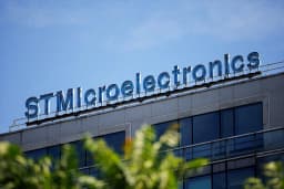 STMicroelectronics to Enable Higher-Performance Cloud Optical Interconnect in Datacenters and AI Clusters